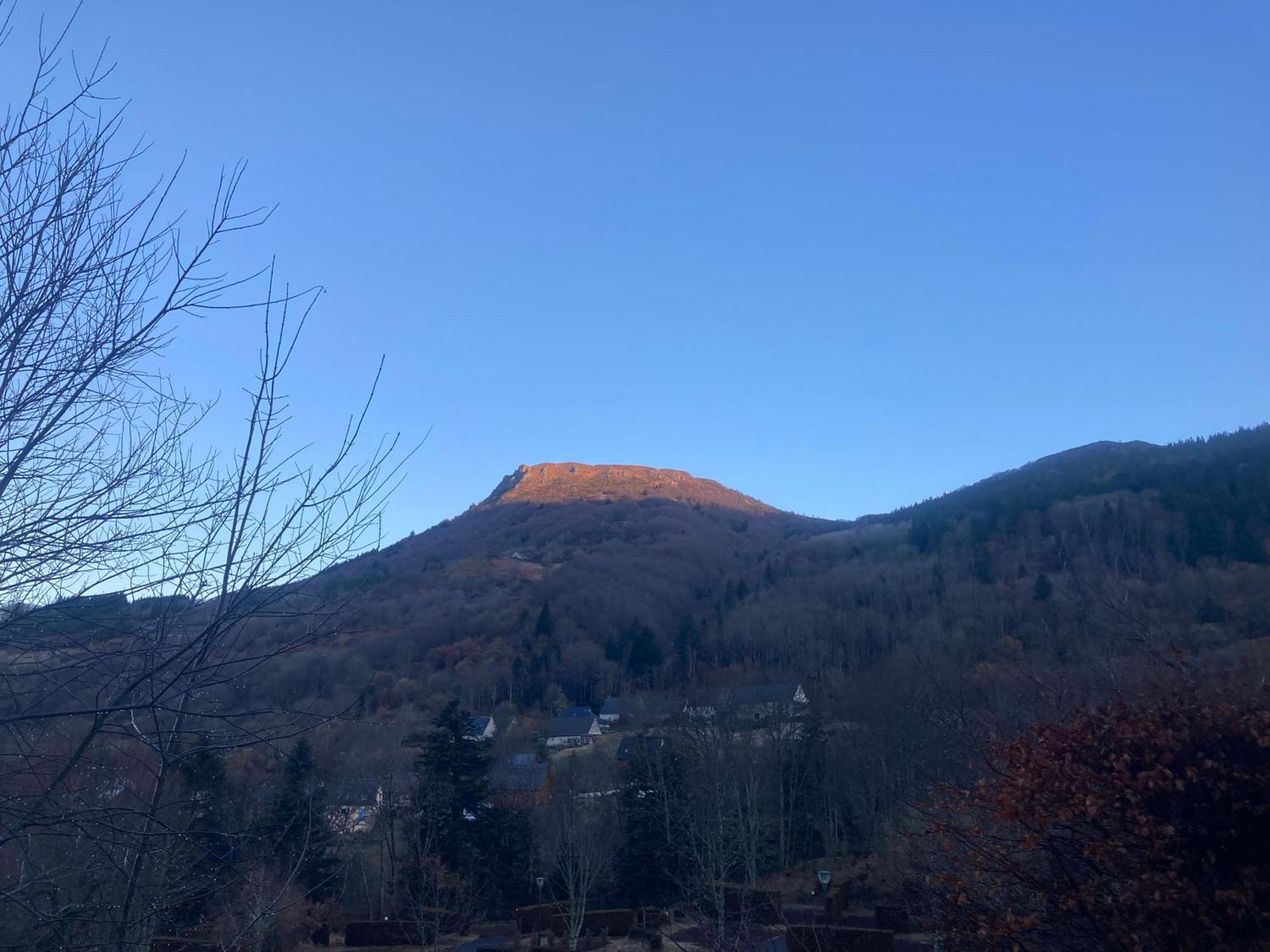 Le Relais Charraud Le Mont-Dore Exterior foto